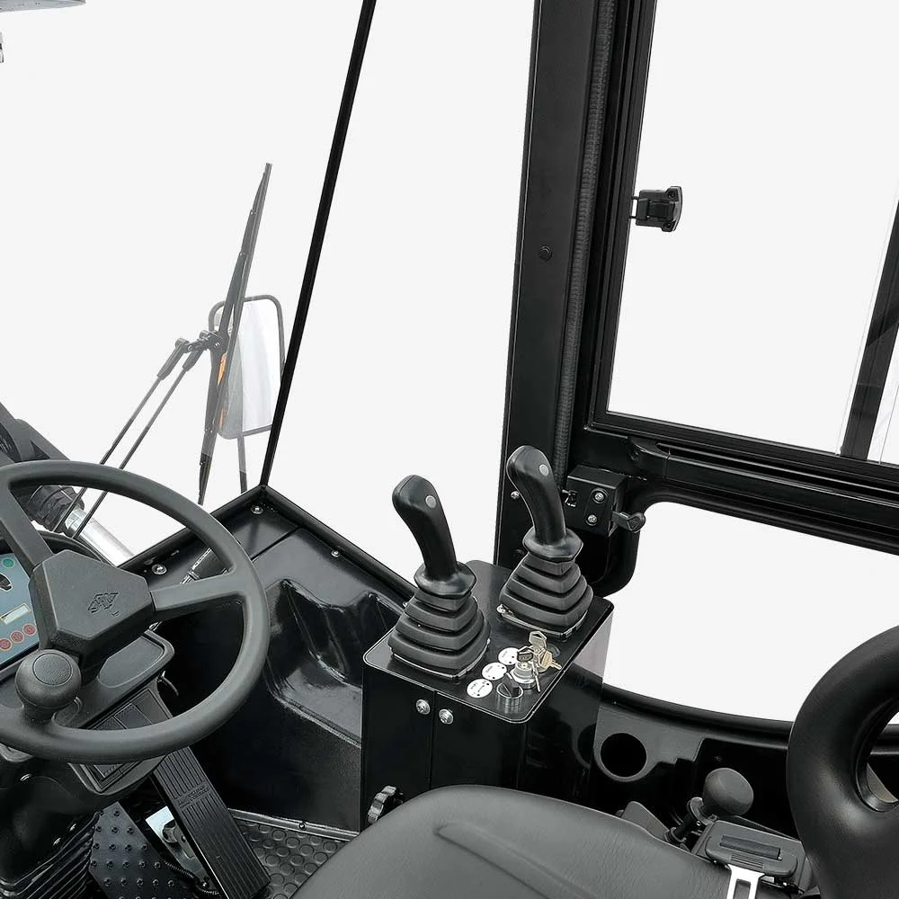 Didelio tonažo krautuvo valdymas ir salonas