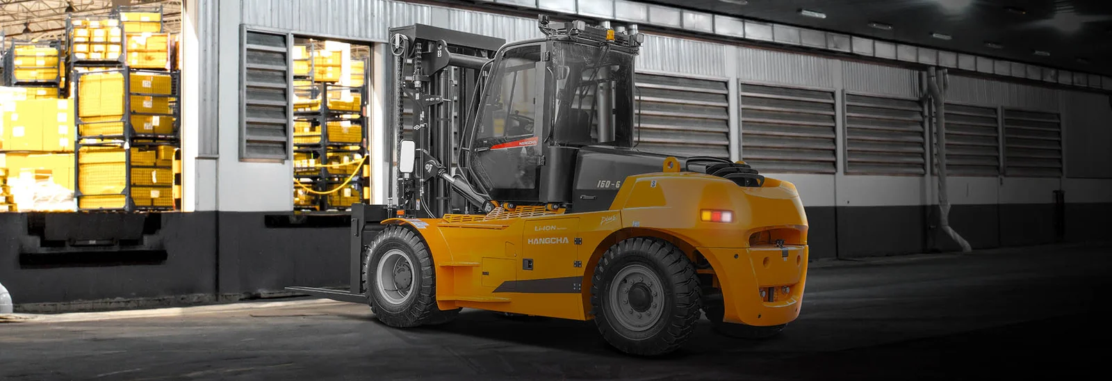 XH serijos elektriniai šakiniai krautuvai 6-10t